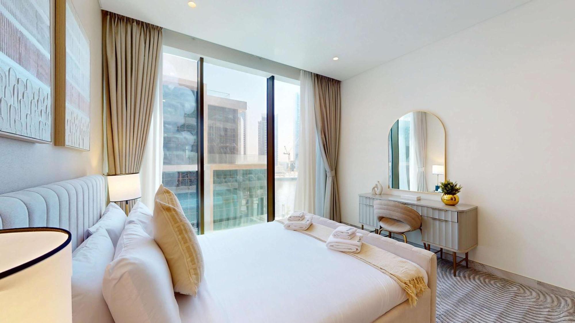 Pvh - Lavish 1br In Peninsula Five